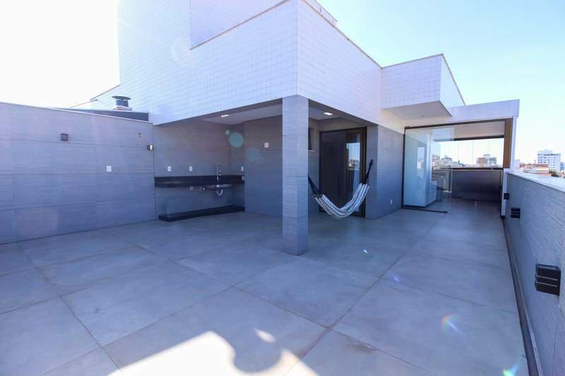 Cobertura, Sagrada Família, 3 Quartos, 4 Vagas, 2 Suítes