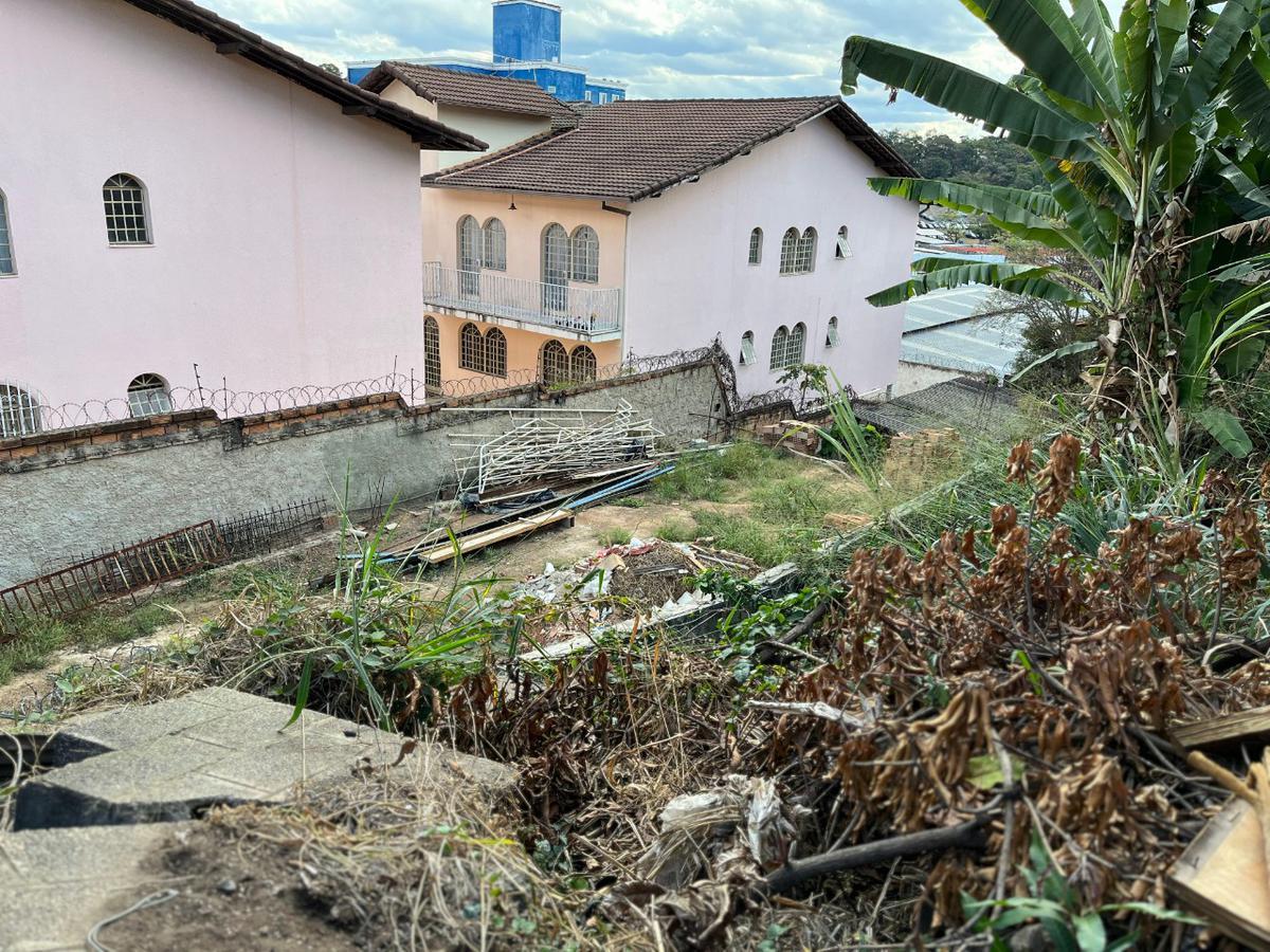 Galpão, São Francisco, 1 Quarto, 6 Vagas