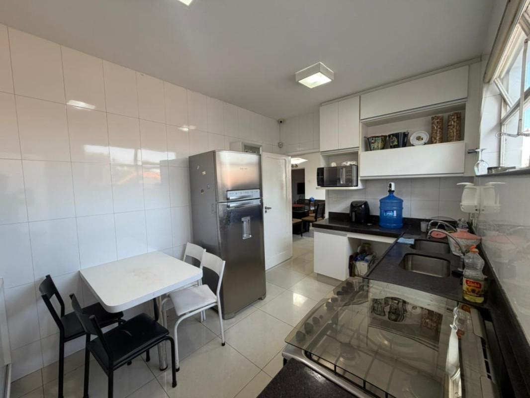 Casa, São Luiz (pampulha), 4 Quartos, 8 Vagas, 1 Suíte