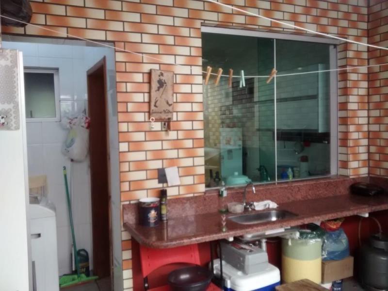 Casa, Arvoredo, 2 Quartos, 2 Vagas