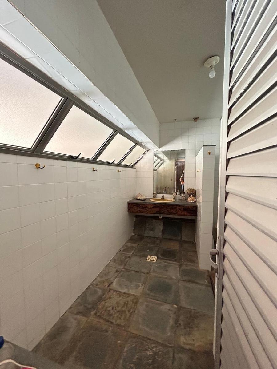 Casa, Jardim Canadá, 3 Quartos, 6 Vagas, 1 Suíte