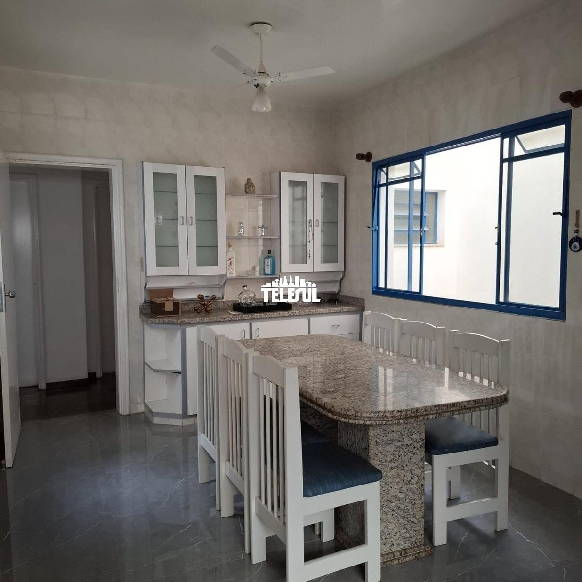 Apartamento, Centro, 3 Quartos, 2 Vagas, 2 Suítes