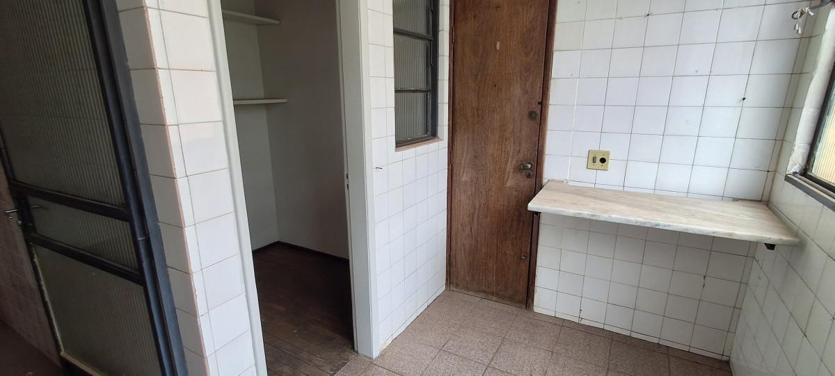 Apartamento, Colégio Batista, 3 Quartos, 1 Vaga, 1 Suíte