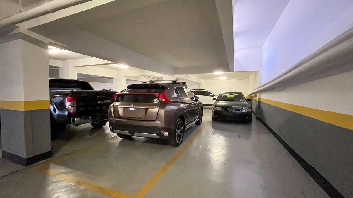 Apartamento, Funcionários, 4 Quartos, 2 Vagas, 1 Suíte