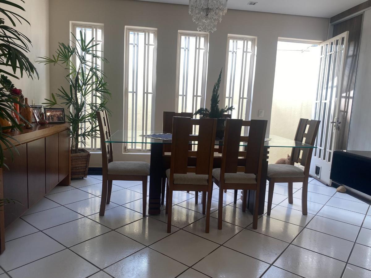 Casa, Cachoeirinha, 3 Quartos, 3 Vagas, 1 Suíte