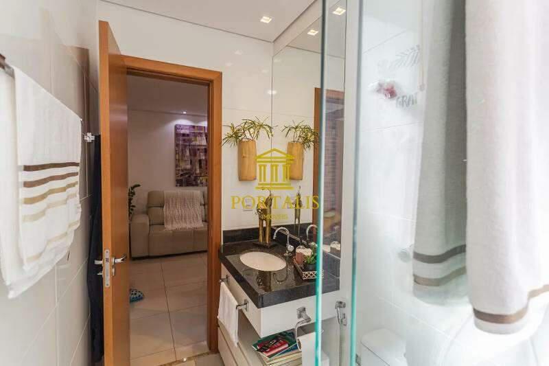Apartamento, Serra, 2 Quartos, 2 Vagas, 1 Suíte