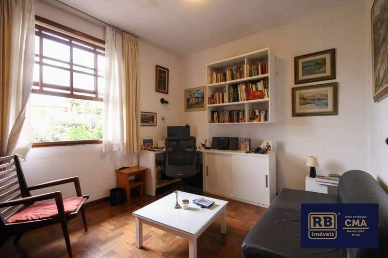 Casa, Serra, 4 Quartos, 5 Vagas, 1 Suíte