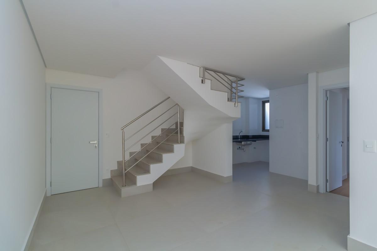 Cobertura, Serra, 3 Quartos, 2 Vagas, 1 Suíte