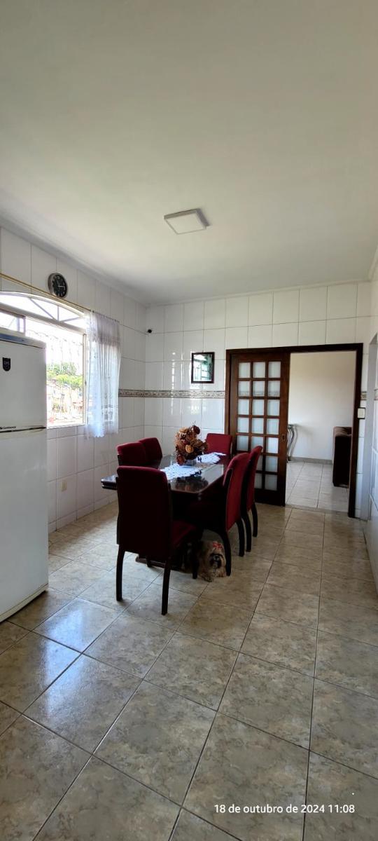 Casa, Santa Mônica, 5 Quartos, 1 Vaga, 1 Suíte