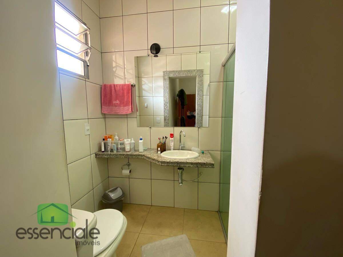 Casa, Jardim Riacho das Pedras, 4 Quartos, 2 Vagas, 1 Suíte
