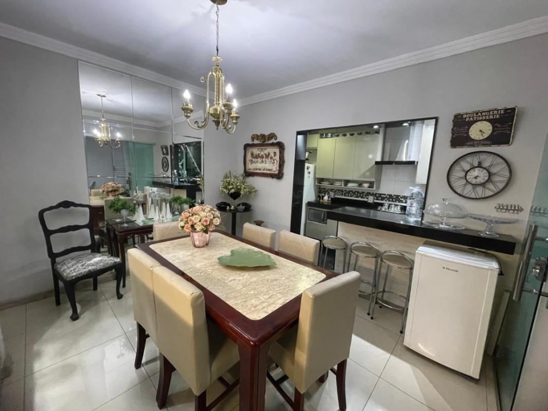 Casa, Serrano, 2 Quartos, 3 Vagas, 2 Suítes