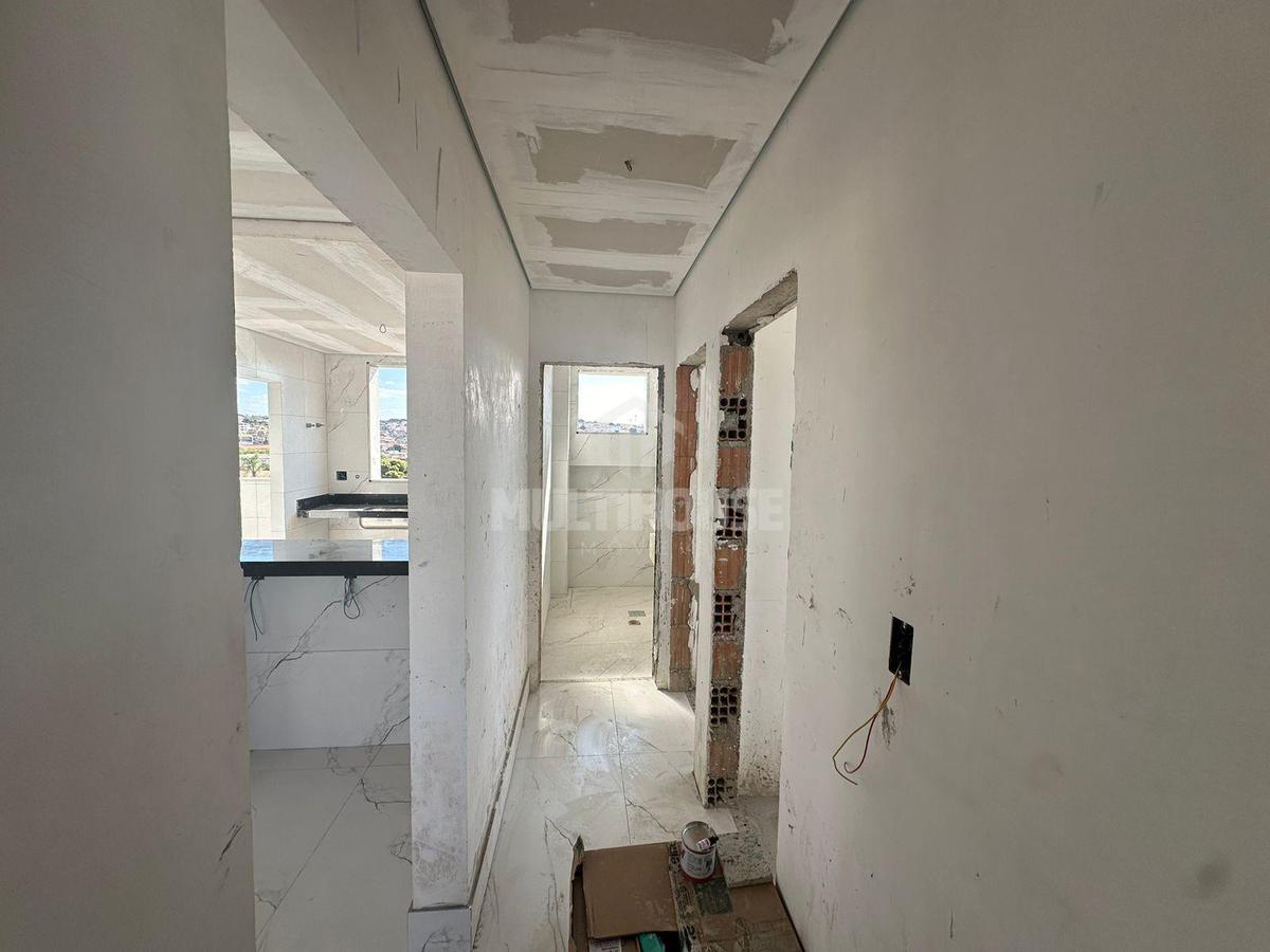 Apartamento, Santa Amélia, 3 Quartos, 4 Vagas, 1 Suíte