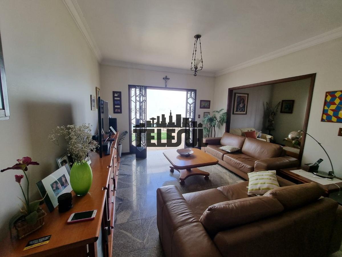 Casa, Vila Pinto, 5 Quartos, 4 Vagas, 1 Suíte