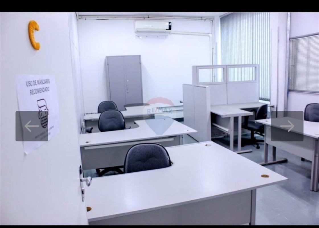Prédio, Estoril, 0 Quarto, 17 Vagas