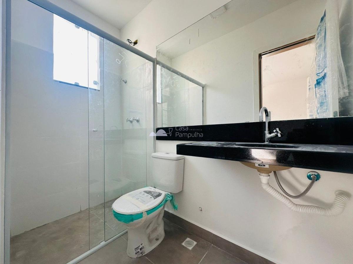 Casa, Santa Branca, 3 Quartos, 2 Vagas, 1 Suíte