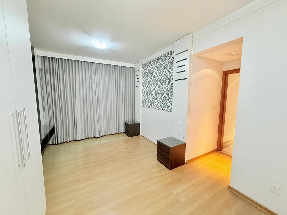 Apartamento, São José, 4 Quartos, 4 Vagas, 2 Suítes