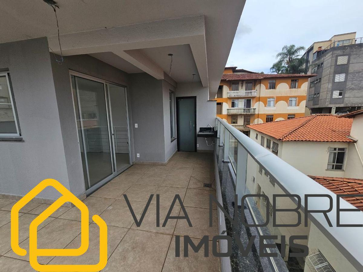 Cobertura, Estoril, 2 Quartos, 2 Vagas, 1 Suíte