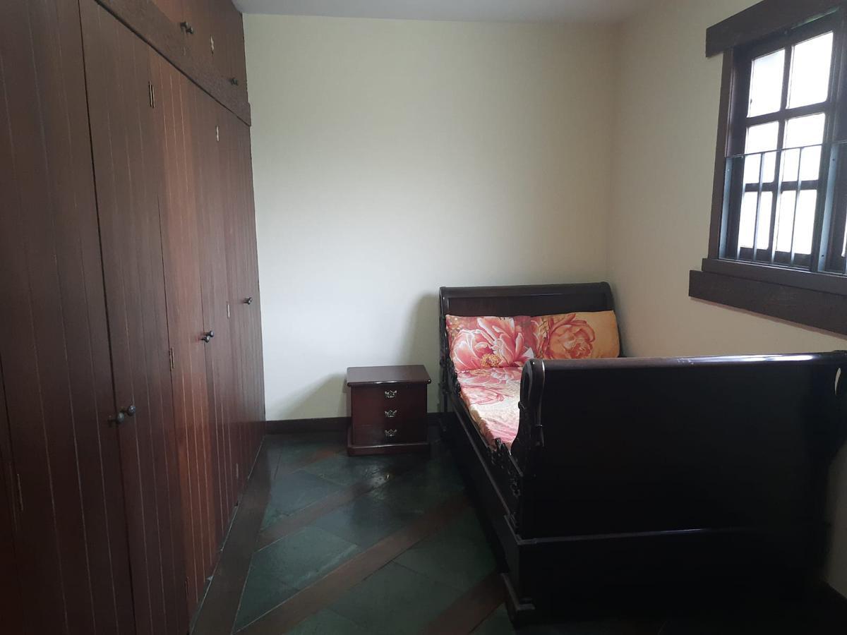 Casa, Braúnas, 6 Quartos, 20 Vagas, 4 Suítes