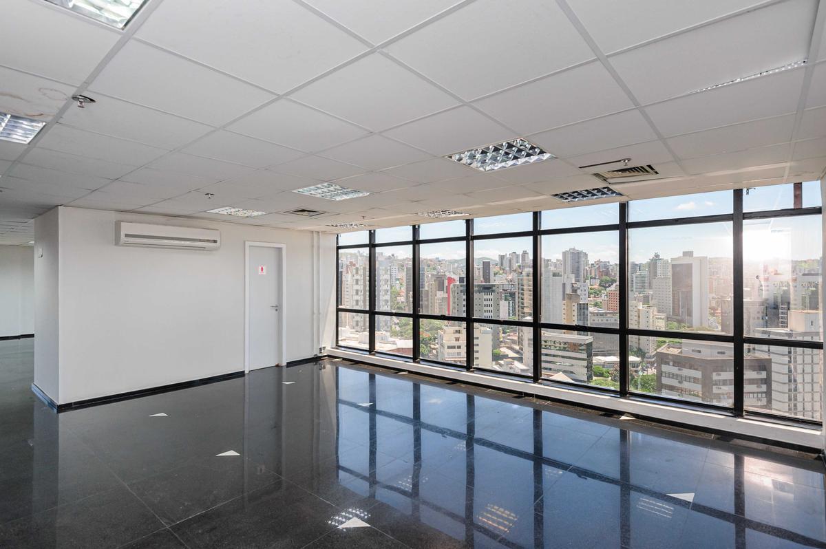 Sala, Funcionários, 0 Quarto, 5 Vagas
