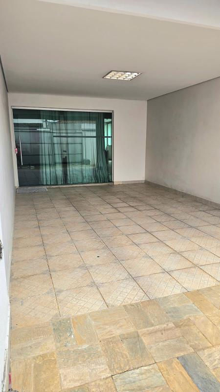 Casa, Filadélfia, 3 Quartos, 4 Vagas, 2 Suítes