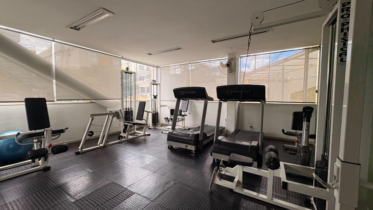 Apartamento, Estoril, 2 Quartos, 1 Vaga, 1 Suíte