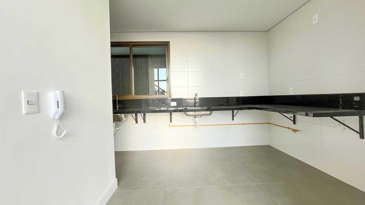 Cobertura, Cruzeiro, 3 Quartos, 3 Vagas, 1 Suíte