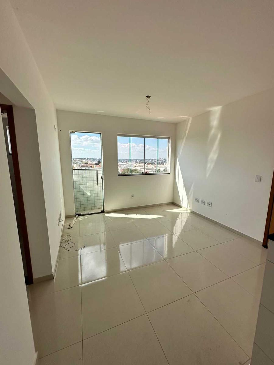Apartamento, Arvoredo, 3 Quartos, 2 Vagas, 1 Suíte