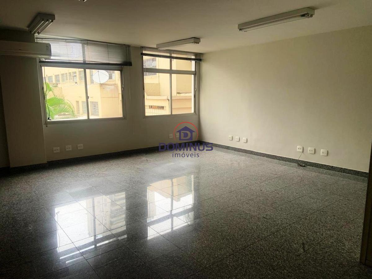 Galpão, Funcionários, 0 Quarto, 0 Vaga