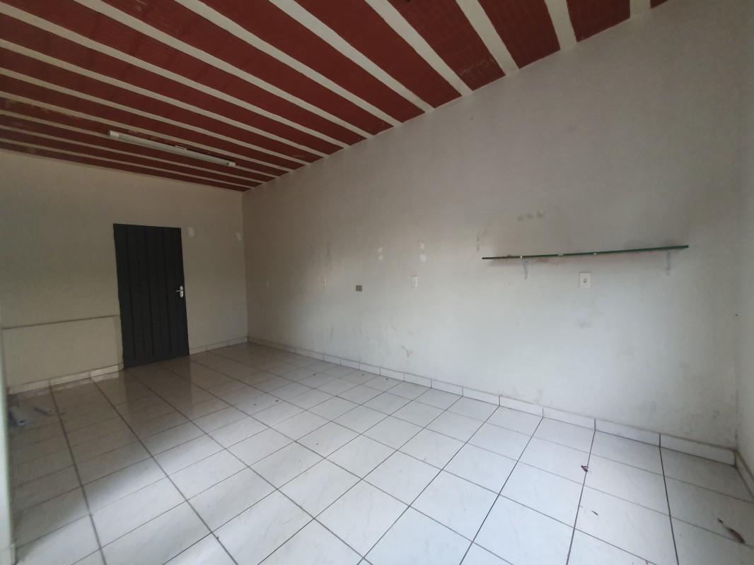 Casa, Barro Preto, 4 Quartos, 0 Vaga