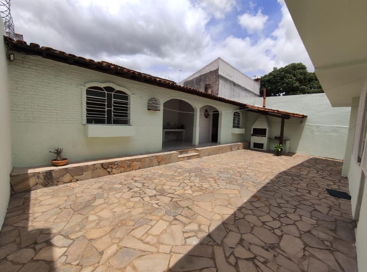 Casa, Alípio de Melo, 5 Quartos, 4 Vagas, 2 Suítes