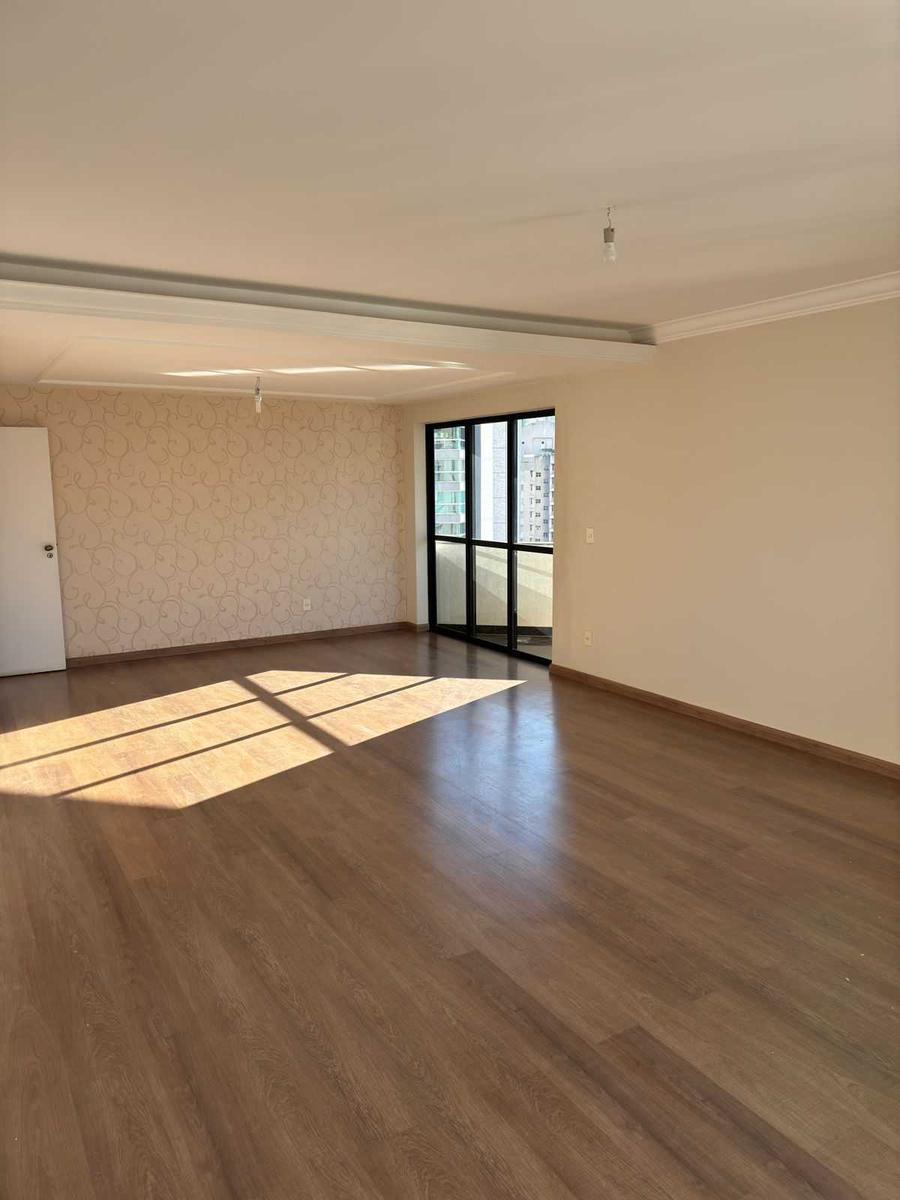 Apartamento, Sion, 2 Quartos, 3 Vagas, 2 Suítes