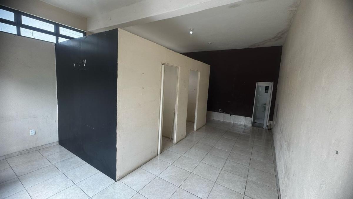 Andar, Rio Negro, 0 Quarto, 0 Vaga