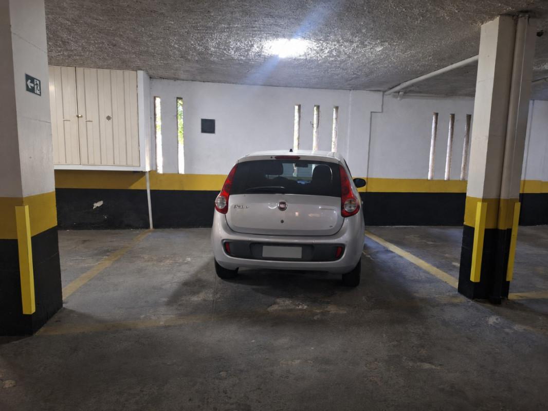 Apartamento, Vila Paris, 3 Quartos, 2 Vagas, 1 Suíte