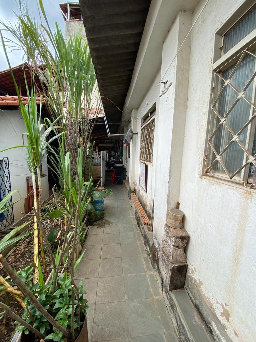 Casa, Graça, 4 Quartos, 2 Vagas, 1 Suíte