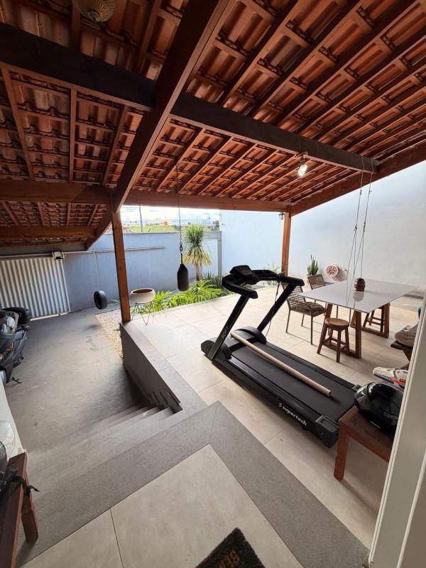 Casa, Santa Luiza, 3 Quartos, 2 Vagas, 1 Suíte