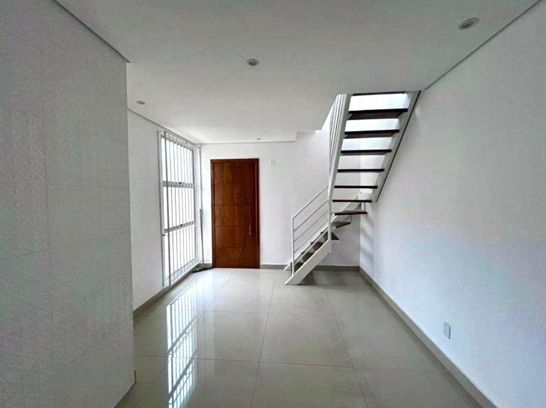 Cobertura, Camargos, 2 Quartos, 1 Vaga