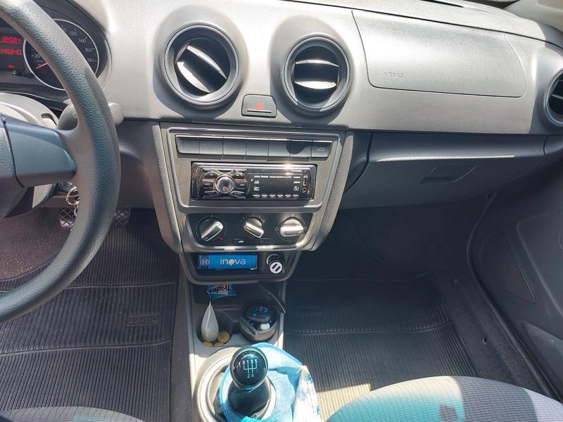 Volkswagen Gol (novo) 1.0 MI Total Flex 8v 4p