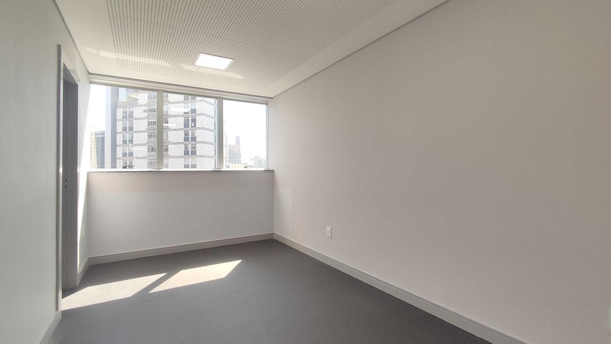 Sala, Savassi, 0 Quarto, 7 Vagas