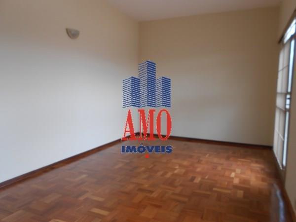 Casa, Caiçaras, 4 Quartos, 5 Vagas, 2 Suítes