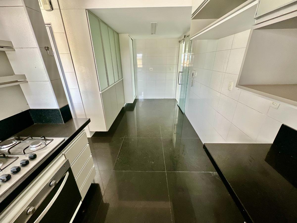 Apartamento, São José, 3 Quartos, 3 Vagas, 3 Suítes