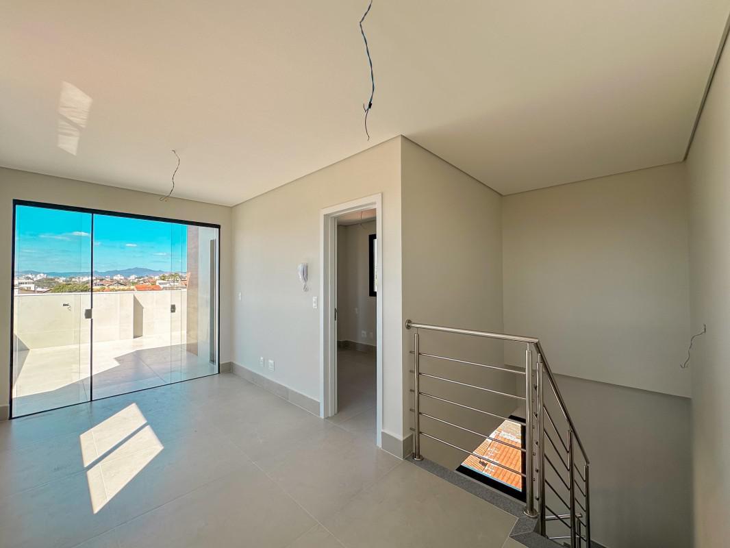 Cobertura, Planalto, 3 Quartos, 2 Vagas, 1 Suíte