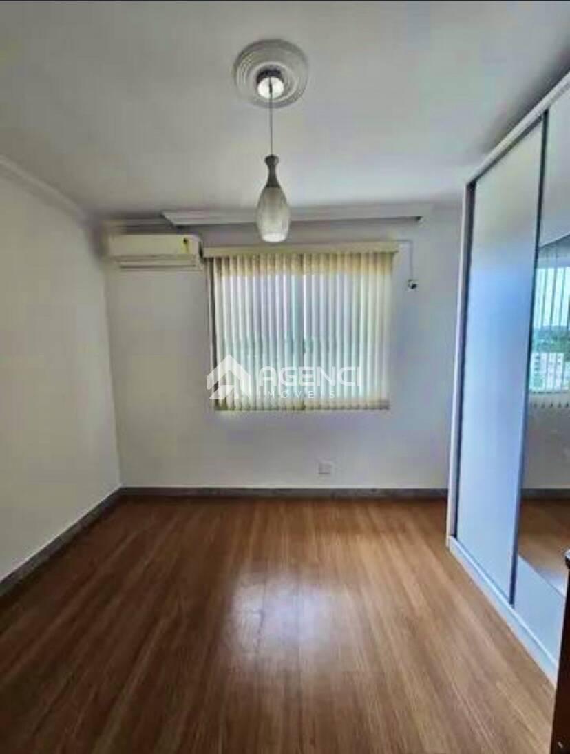 Casa, Cabral, 3 Quartos, 0 Vaga, 1 Suíte