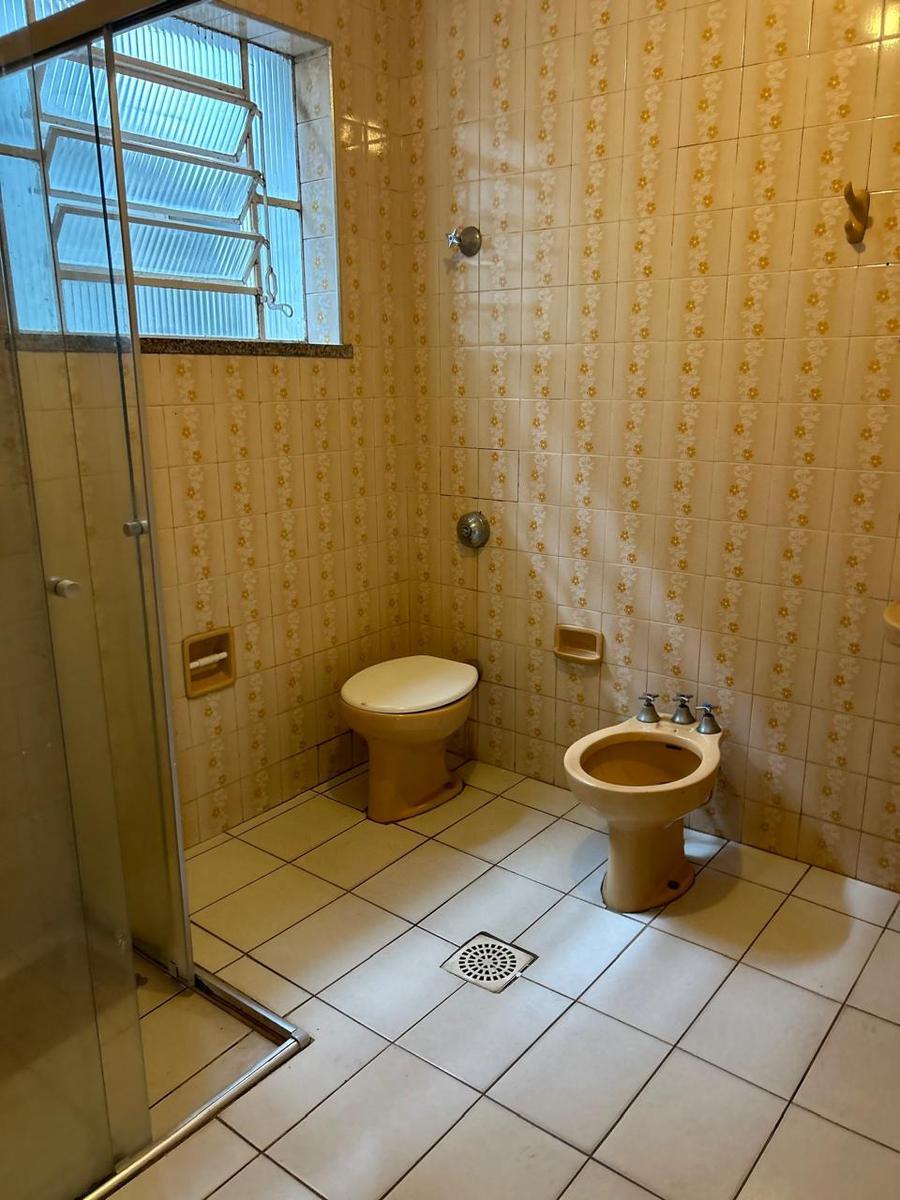 Casa, Centro, 3 Quartos, 0 Vaga, 1 Suíte