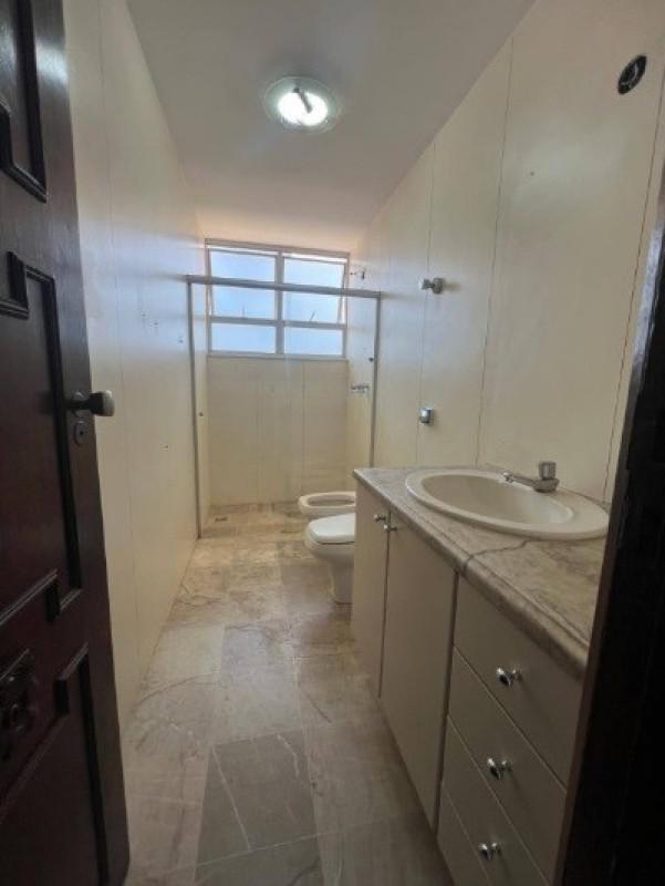 Apartamento, Funcionários, 4 Quartos, 4 Vagas, 1 Suíte
