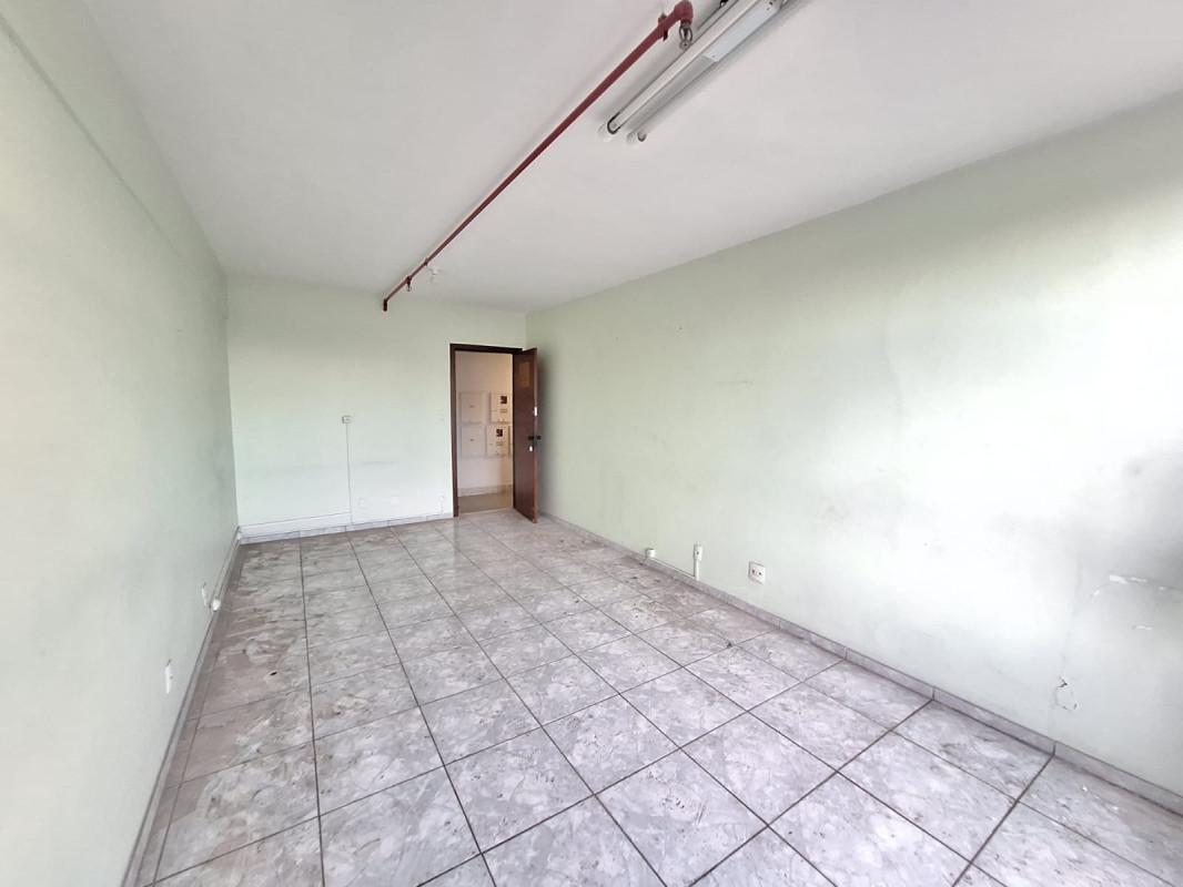 Sala, Sagrada Família, 0 Quarto, 0 Vaga