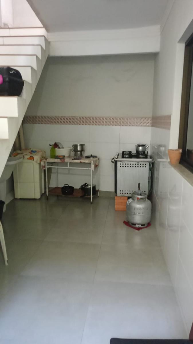 Prédio, Goiânia, 9 Quartos, 2 Vagas, 3 Suítes