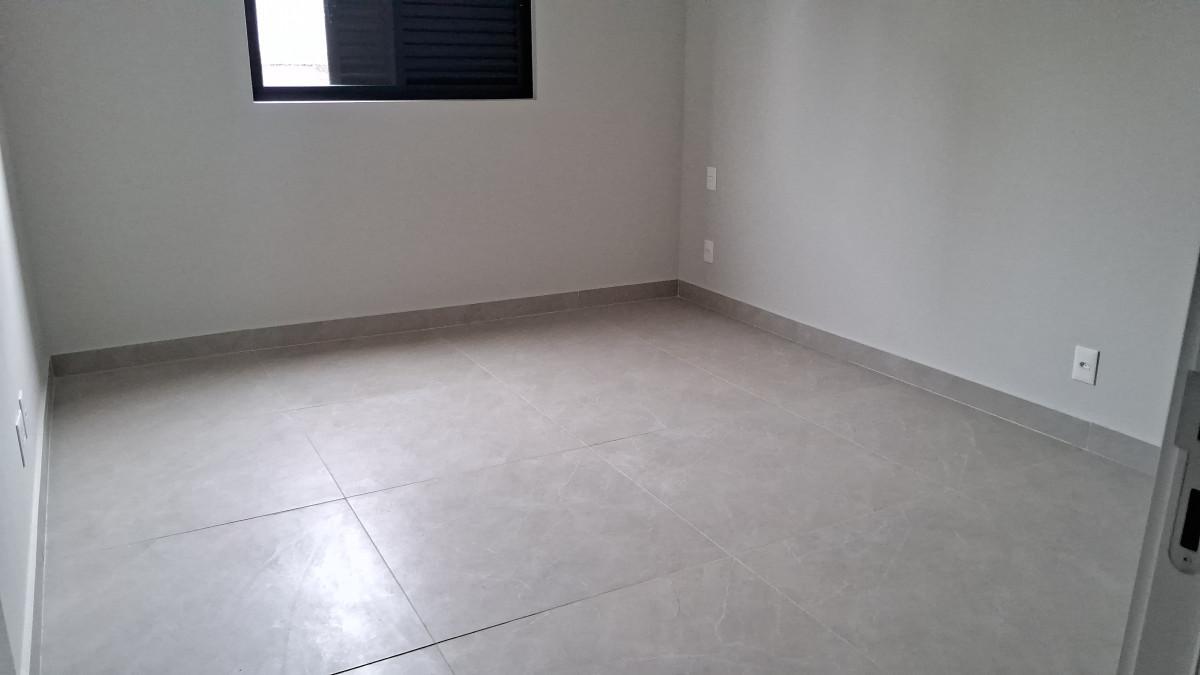 Apartamento, Cruzeiro, 3 Quartos, 4 Vagas, 3 Suítes