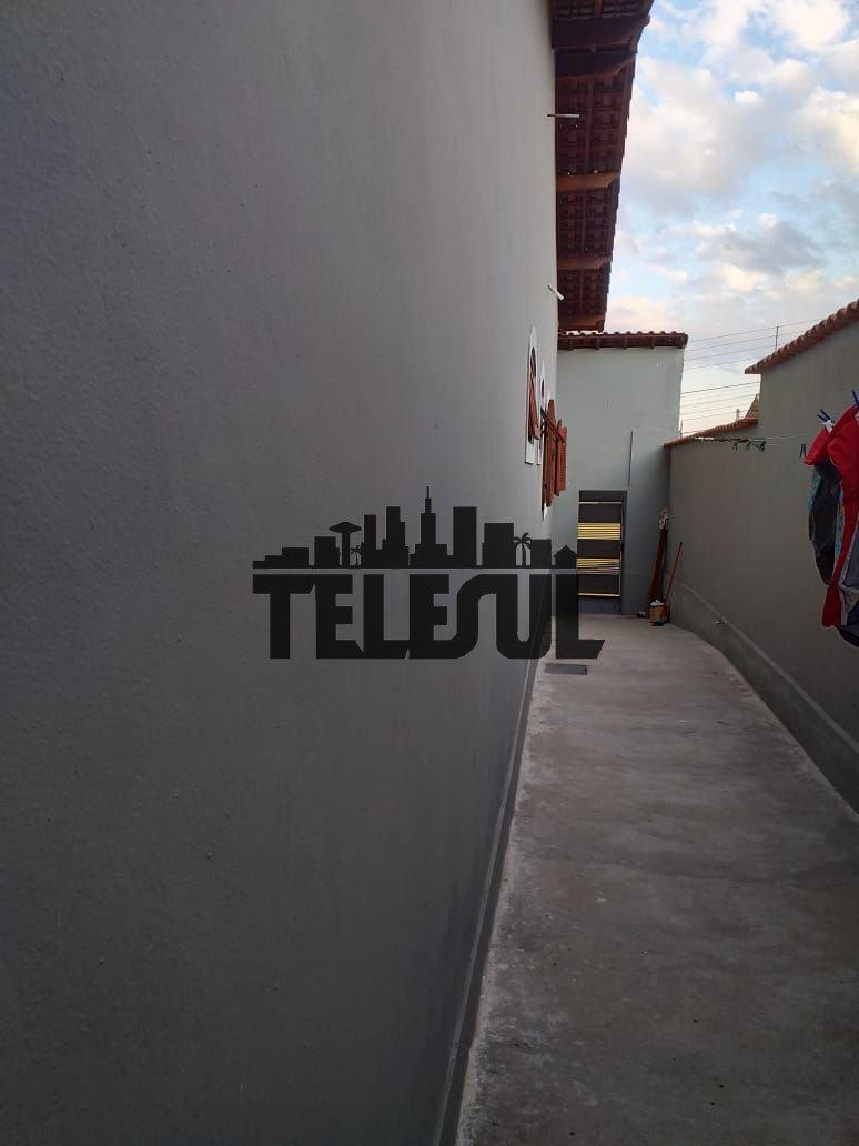 Casa, Jardim Simões, 3 Quartos, 0 Vaga, 1 Suíte