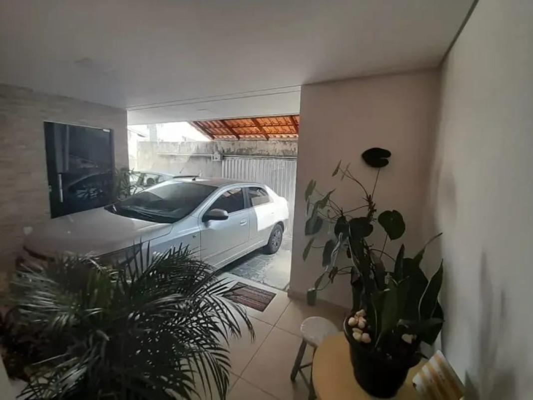 Casa, Tirol (barreiro), 3 Quartos, 2 Vagas, 1 Suíte