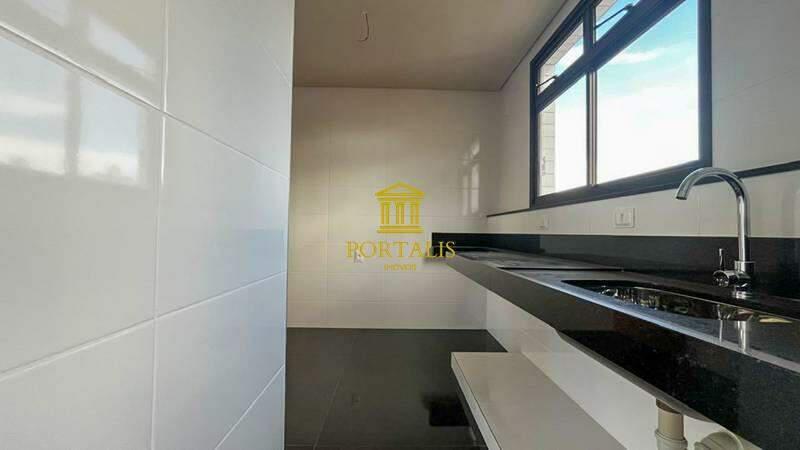 Cobertura, Prado, 4 Quartos, 3 Vagas, 1 Suíte